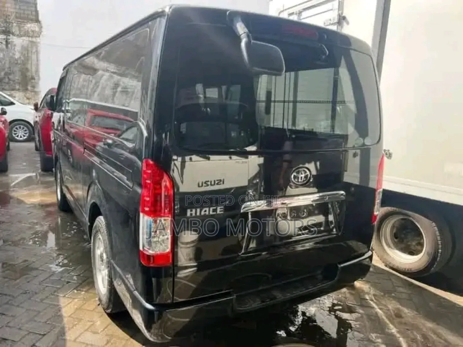 Toyota HiAce 2018 Black