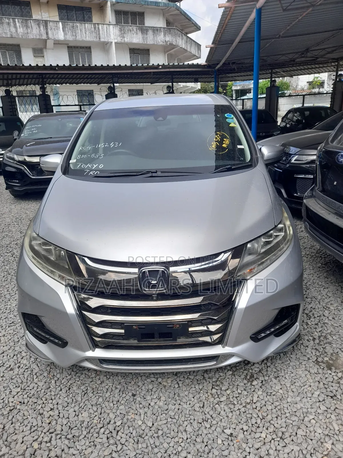Honda Odyssey 2.0 Hybrid (8 seater) 2017 Silver