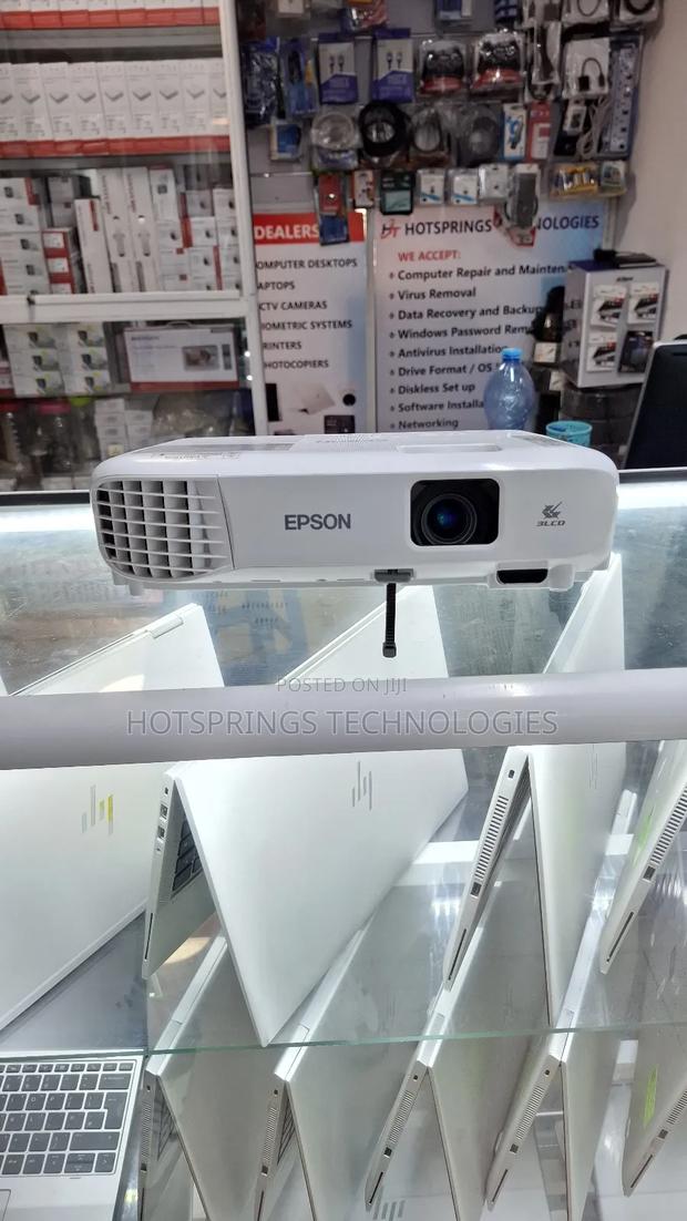 Epson Projector - thumbnail 6