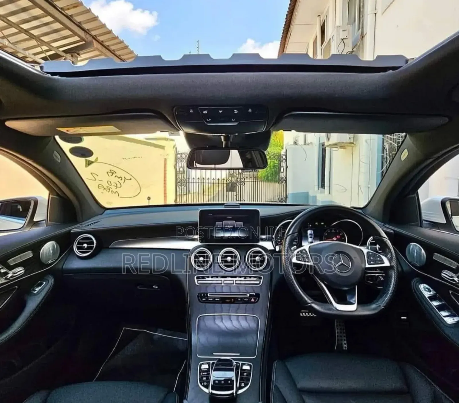 Mercedes-Benz GLC-Class 2017 Off white