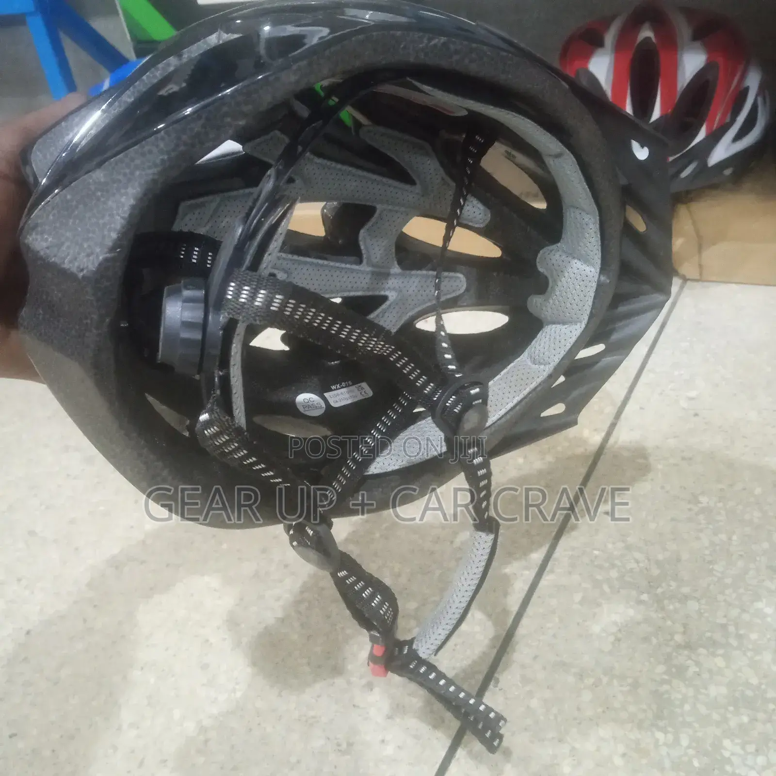 Black Safety Adjustable Free Ride Helmet