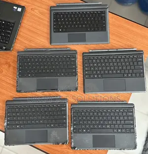 Microsoft Surface Pro Signature Keyboard