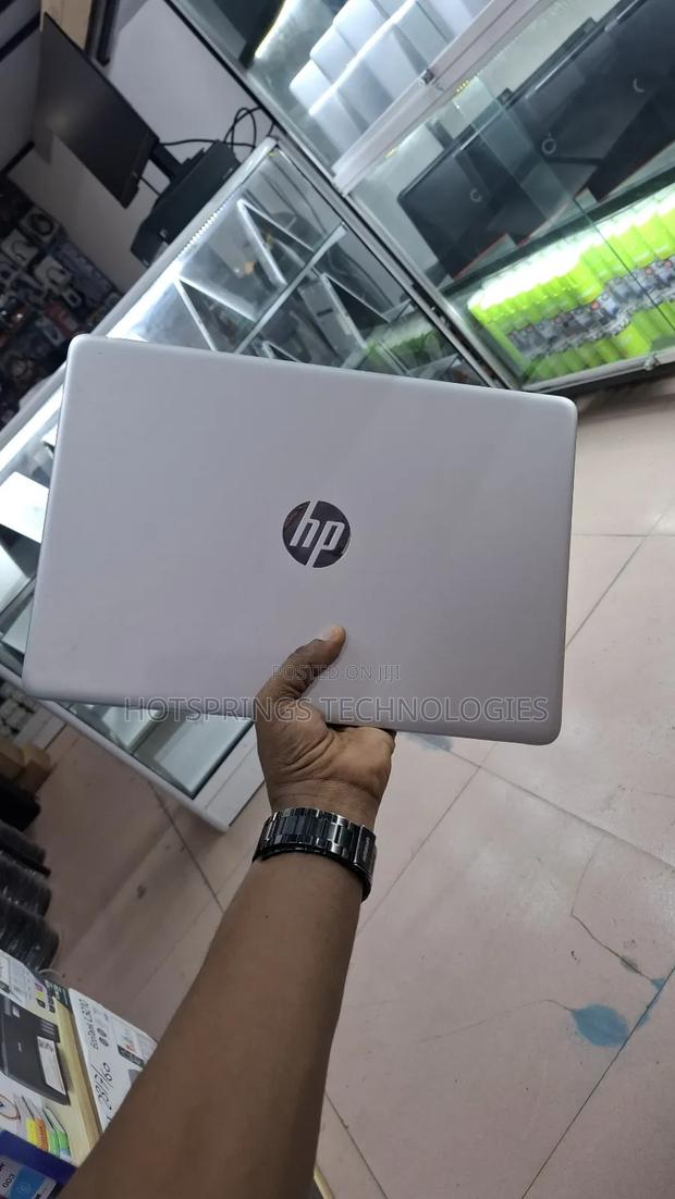Laptop HP 8GB Intel Core I5 SSD 256GB - main view