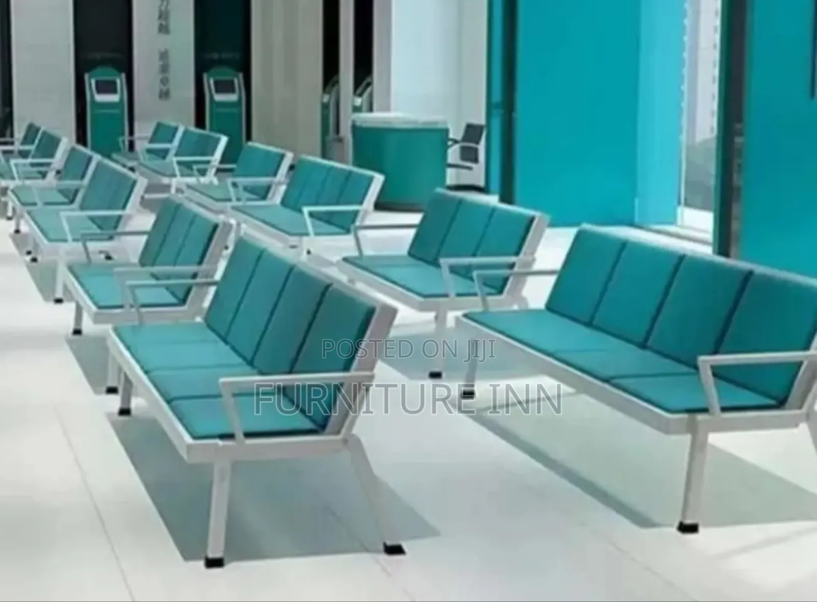 Classy Heavy Padded Link Chair