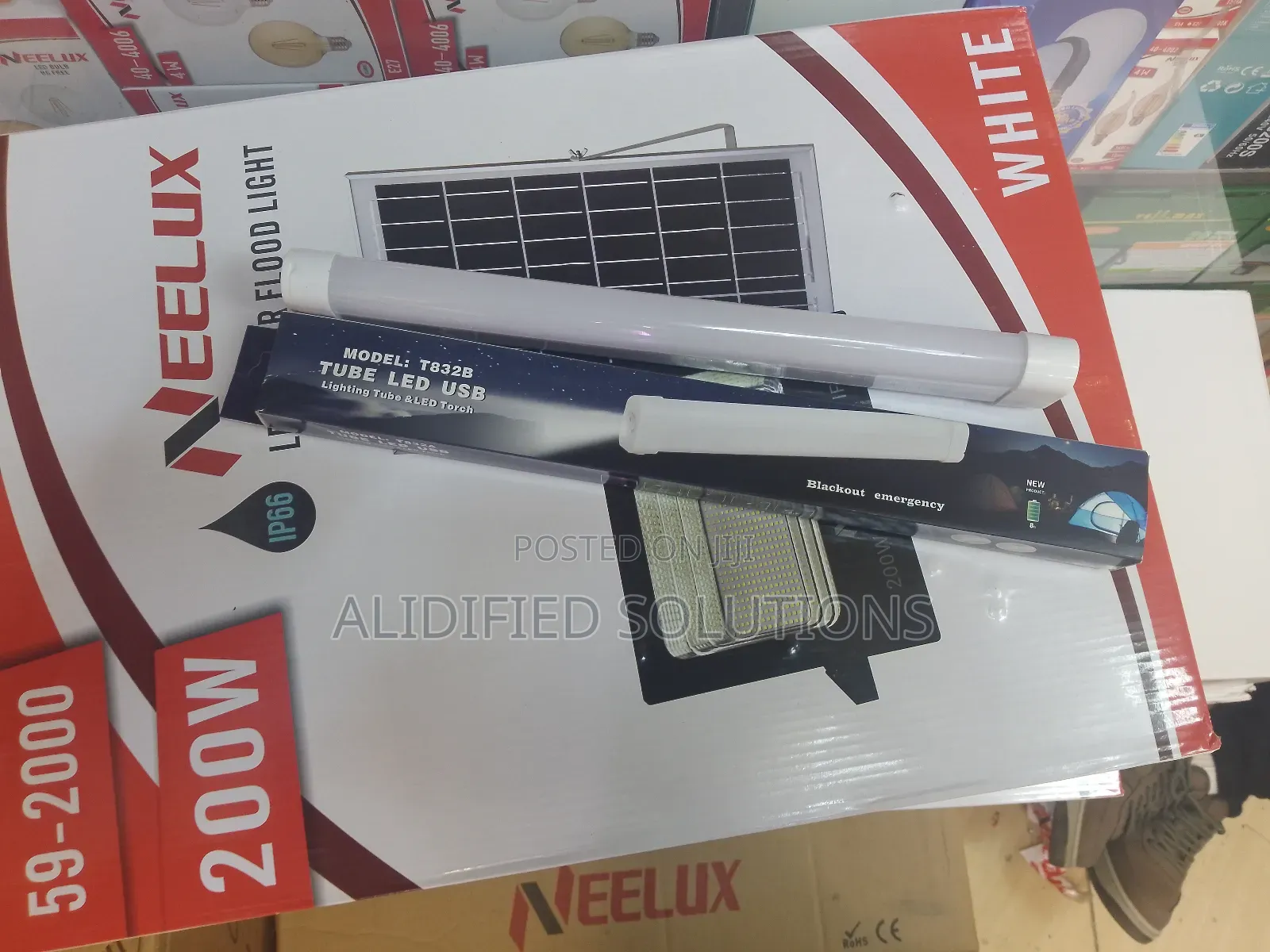 Emergency Tube Led Light<>Rechargeable Light