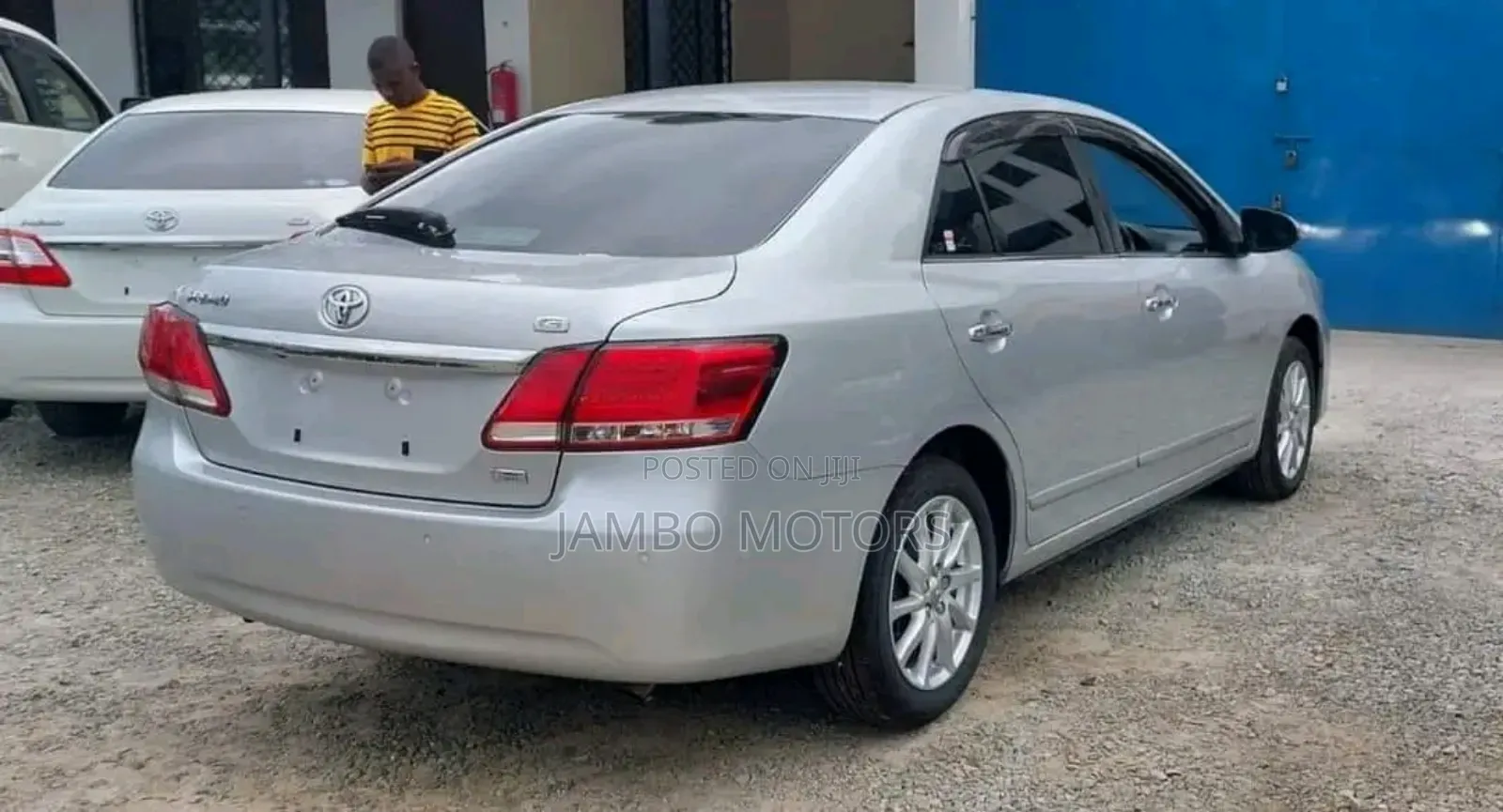 Toyota Premio 2.0 FWD 2018 Silver