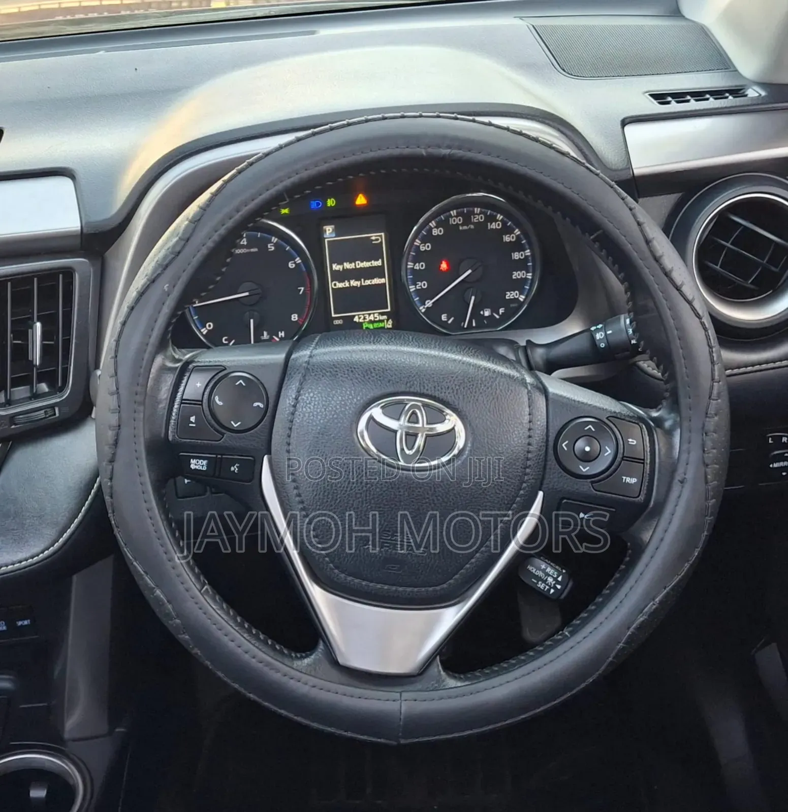 Toyota RAV4 2017 Red
