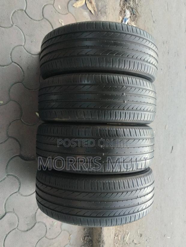 215/50r18 Toyo