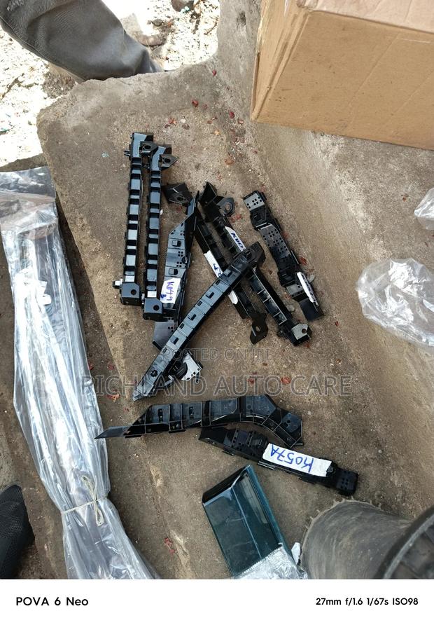 Bumper Bracket Subaru Impreza - thumbnail 3