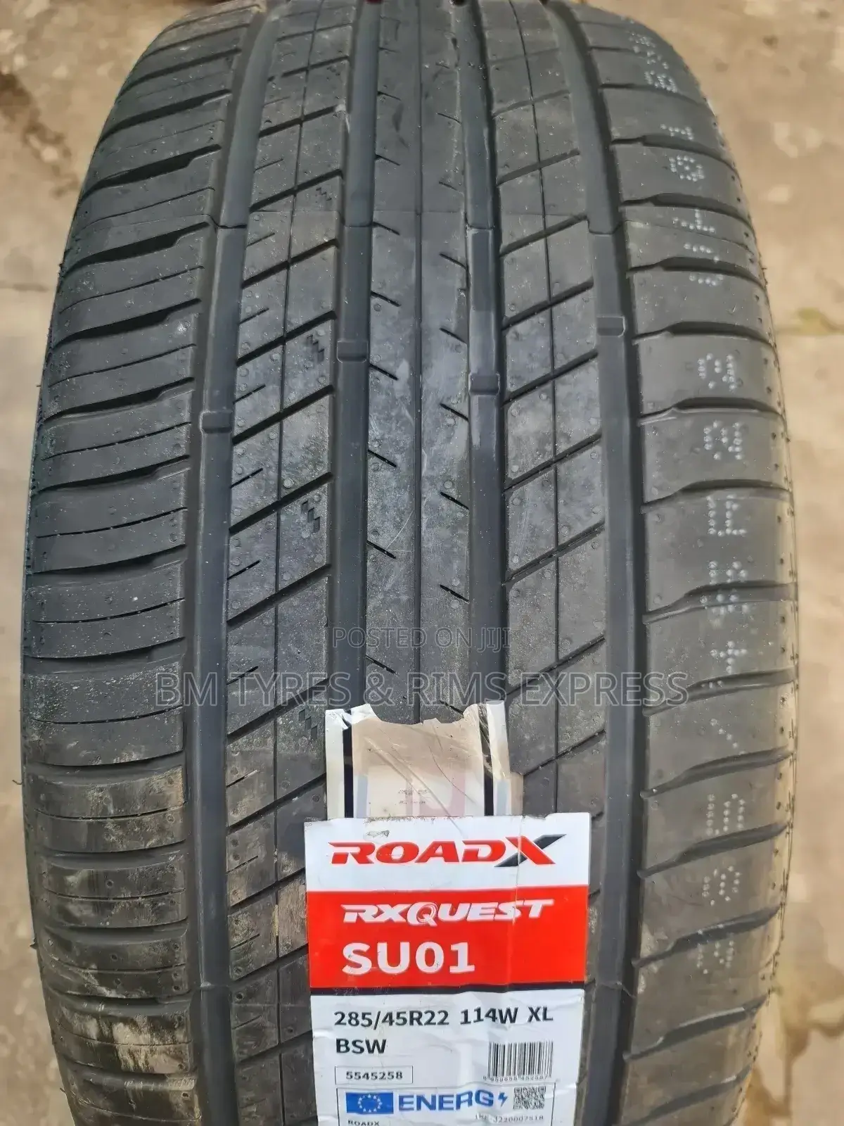 285 /45 R22 Roadx Tyres.