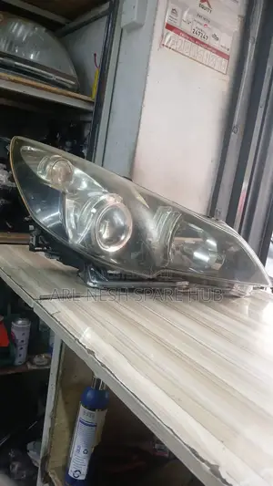 Subaru Legacy Br9 Xenon Headlight