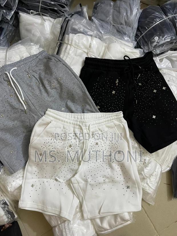 Chrome Shorts Available - main view