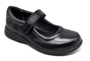 *Zuri Girls Velcro/ Buckle*

Genuine Leather /Rubber Sole