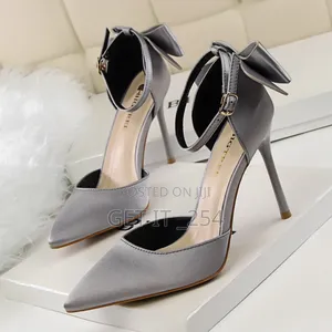 Big Tree Luxury Stilettos 
Ribbon