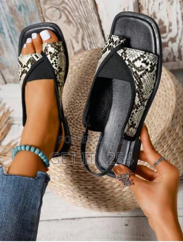 Summer Strap Back Sandals Sizes :37-41 (Assorted) - thumbnail 5