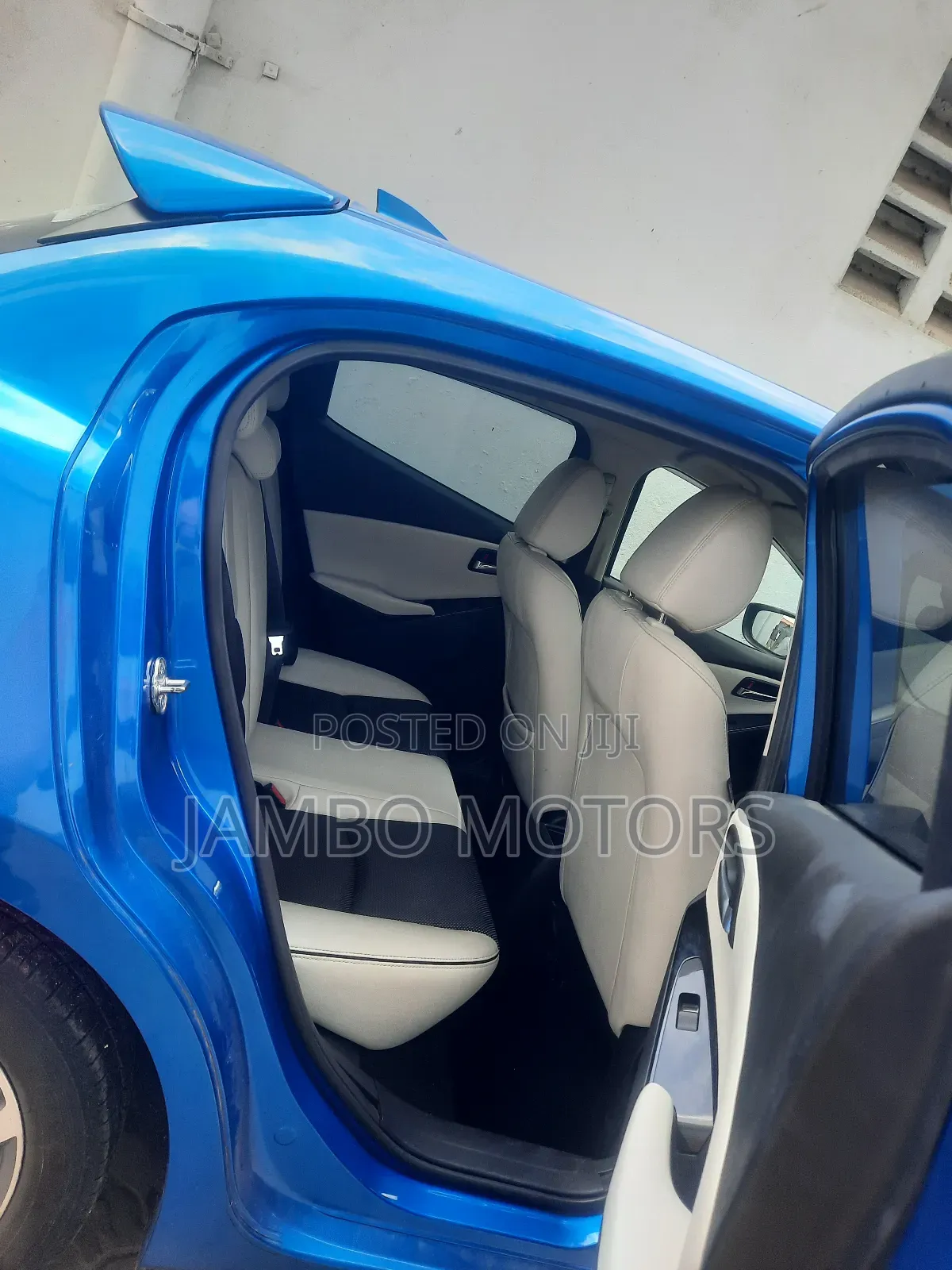 Mazda Demio 2018 Blue