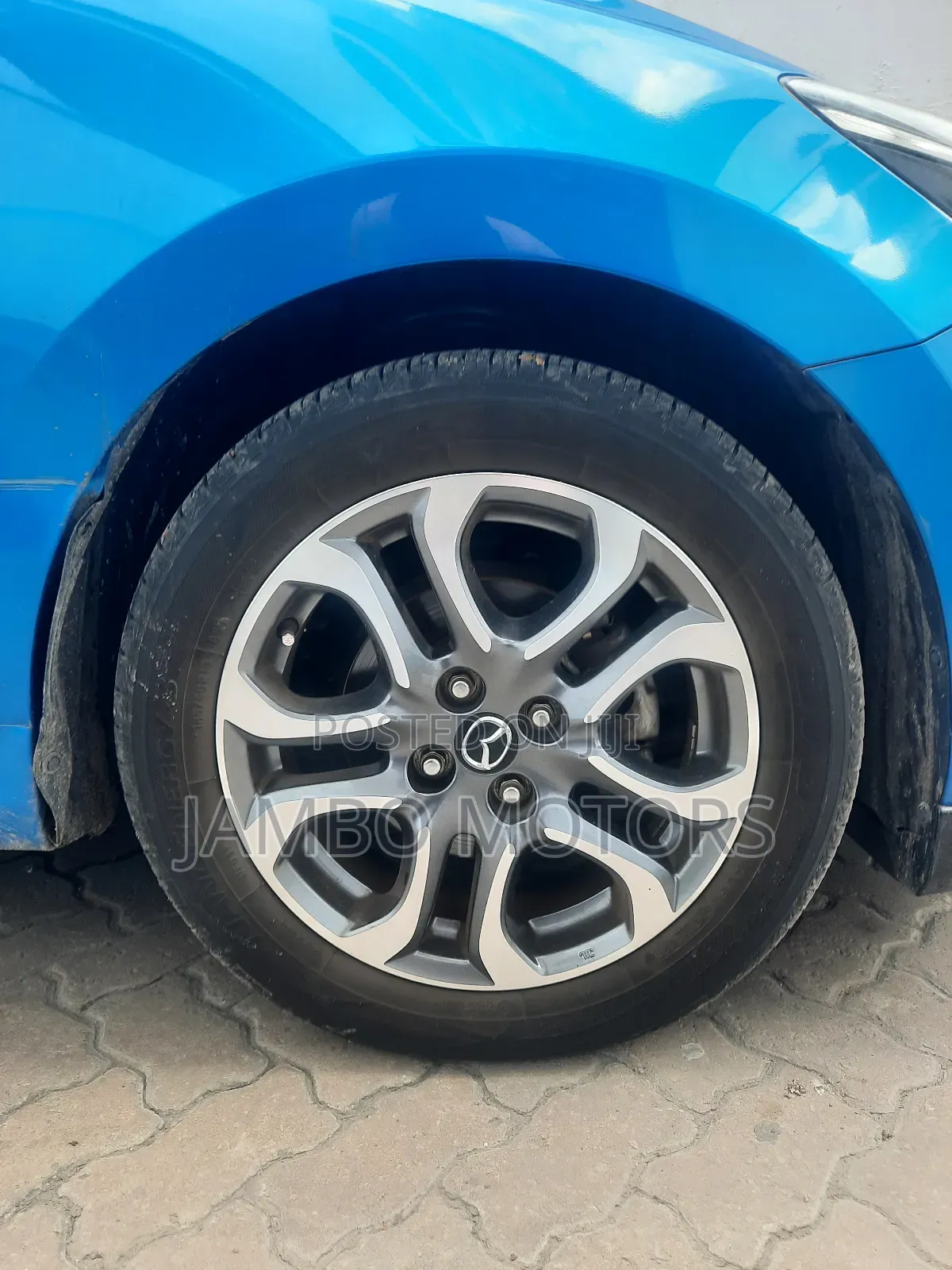 Mazda Demio 2018 Blue