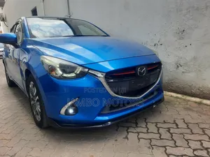 Mazda Demio 2018 Blue