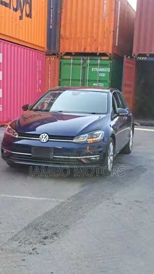 Volkswagen Golf TSI S FWD 2018 Black