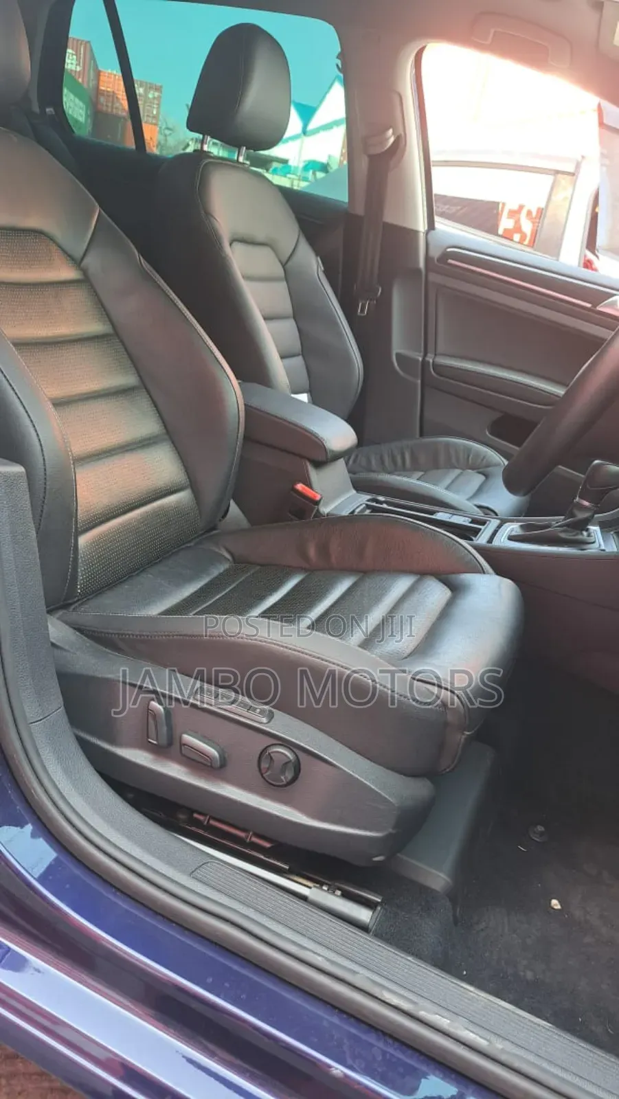 Volkswagen Golf TSI S FWD 2018 Black