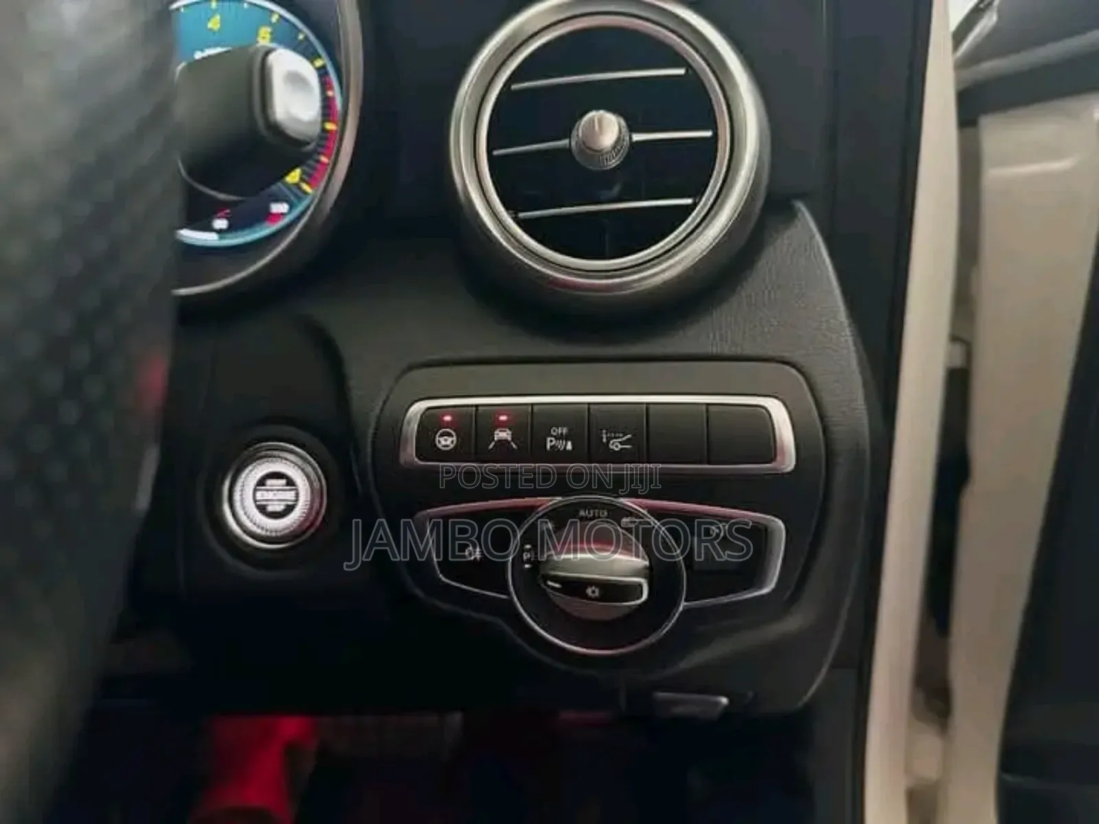 Mercedes-Benz C200 2018 White