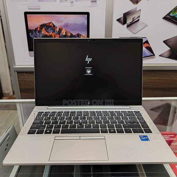 Laptop HP EliteBook 840 G8 16GB Intel Core I5 SSD 512GB - thumbnail 3