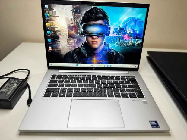Laptop HP EliteBook 840 G11 32GB Intel Core Ultra 7 SSD 512GB