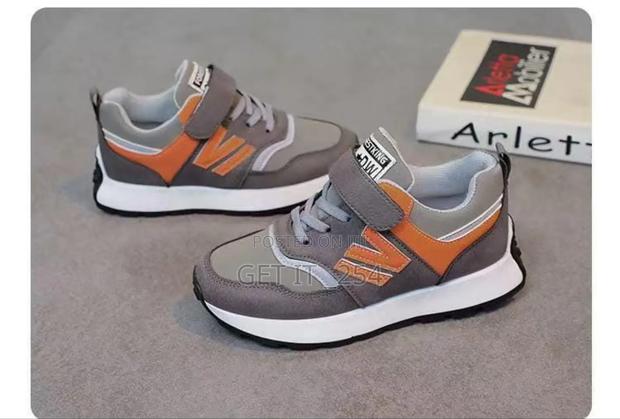 *New In🔥🔥*
*Kids NB Sneakers*
*Sizes - thumbnail 5