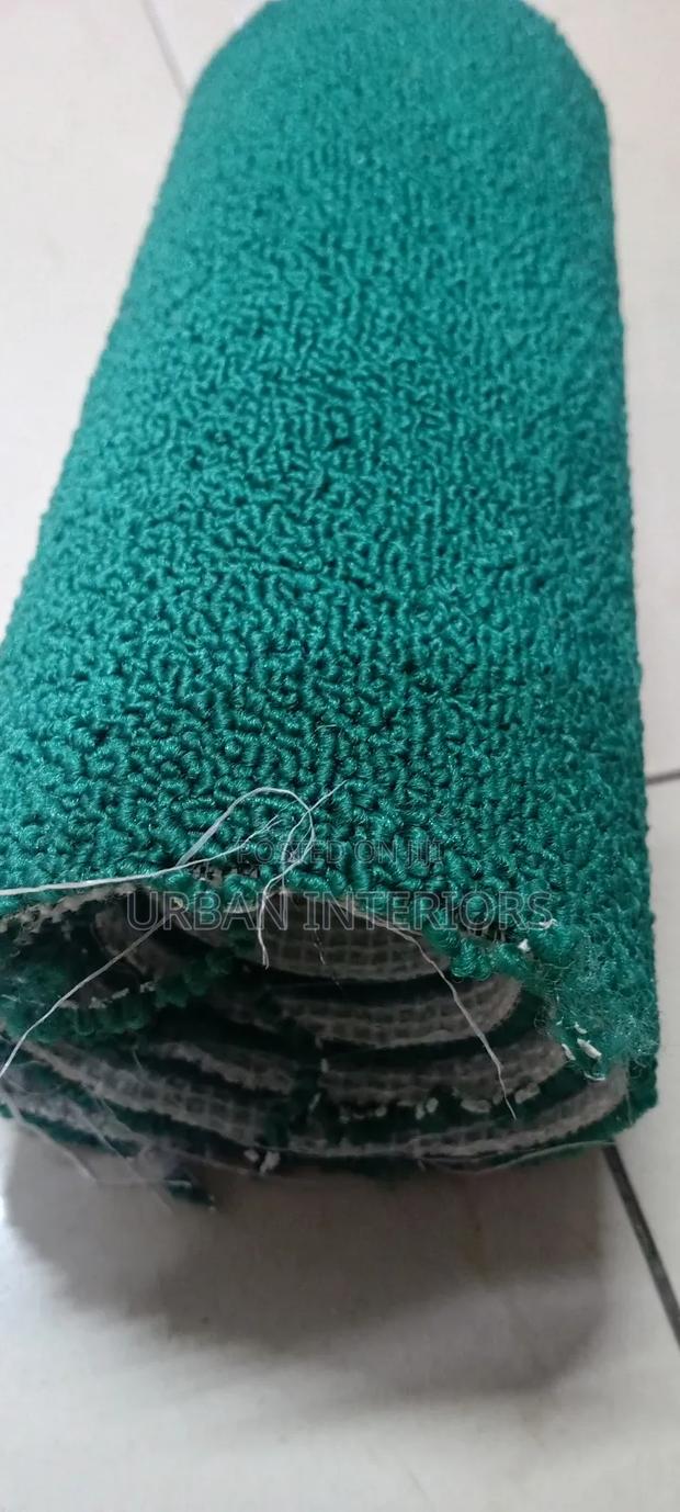 Green Wall To Wall Carpet Ready To Install - main view