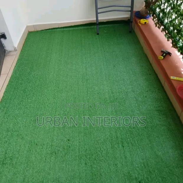 Balcony Grass Carpet - main view