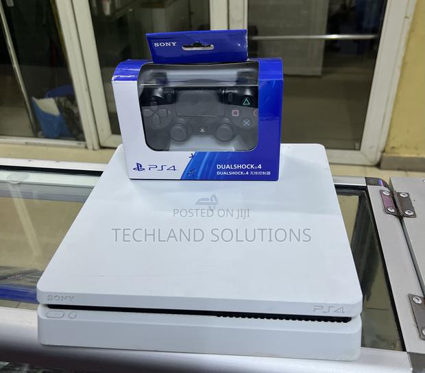 White Sony Ps4 Slim - thumbnail 4