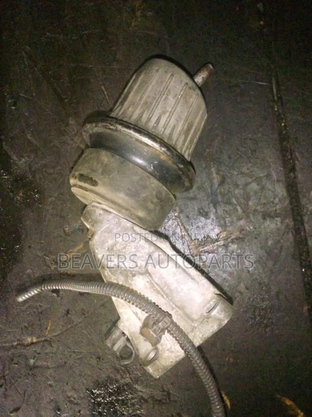 Mark X GRX120 Engine Mounting - thumbnail 4