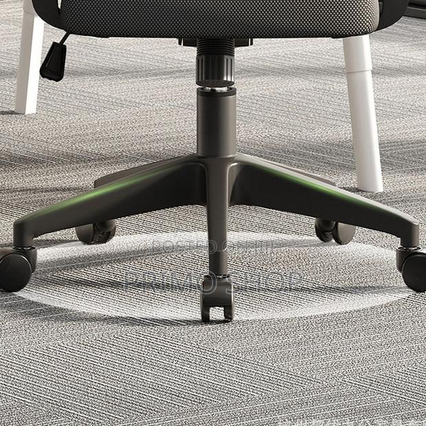 New Staff Seats; Sleek Studio Chairs With Midnight Black - thumbnail 3