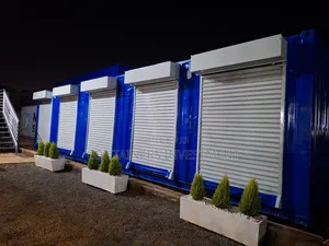 40ft Container 5 Stalls Or 20ft With 3 Stalls Options.
