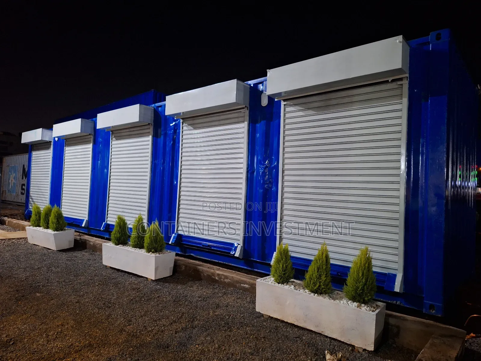 40ft Container 5 Stalls Or 20ft With 3 Stalls Options.