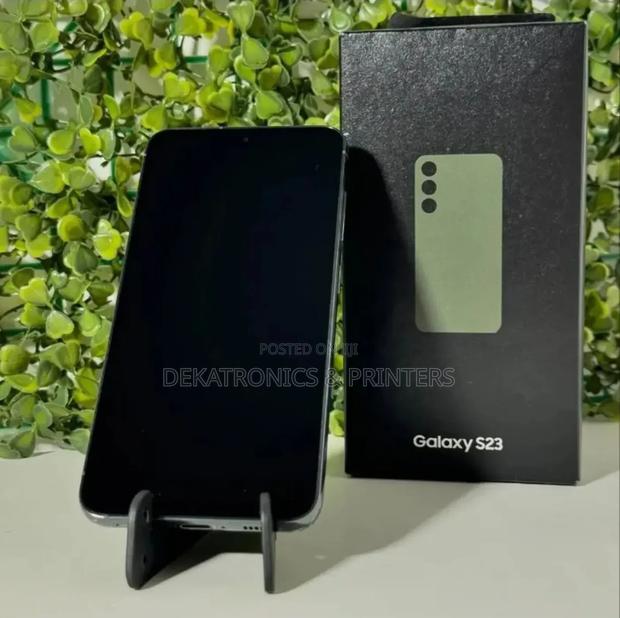New Samsung Galaxy S23 128 GB Green - thumbnail 2