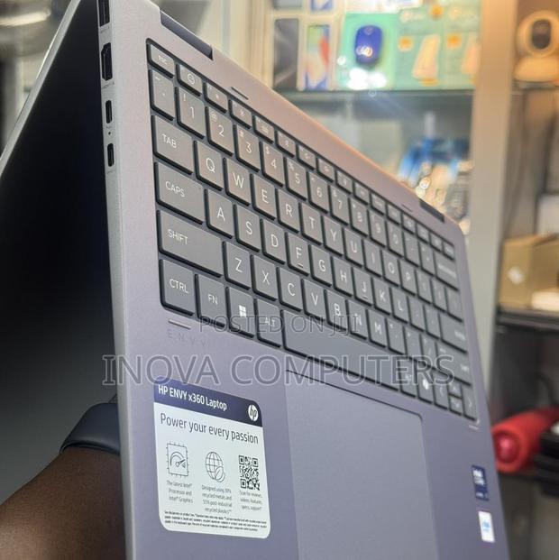 Laptop HP Envy 14 16GB Intel Core Ultra 7 SSD 1T