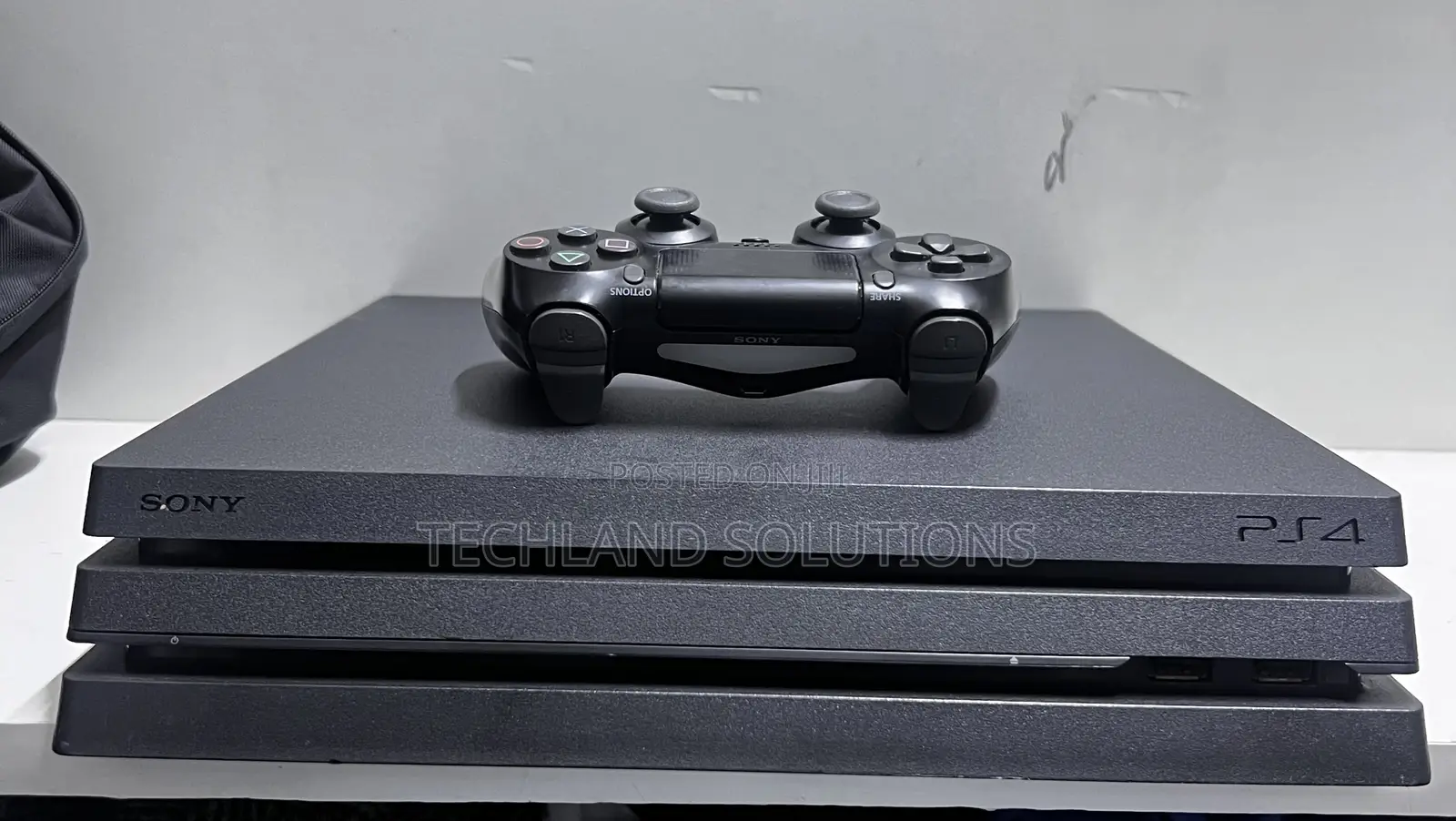 Used Sony PS4 Pro