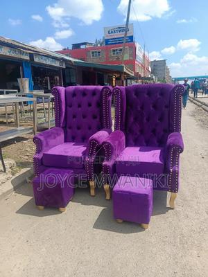 2 Pedicure Seats Or King Chairs And 2 Stools - thumbnail 2