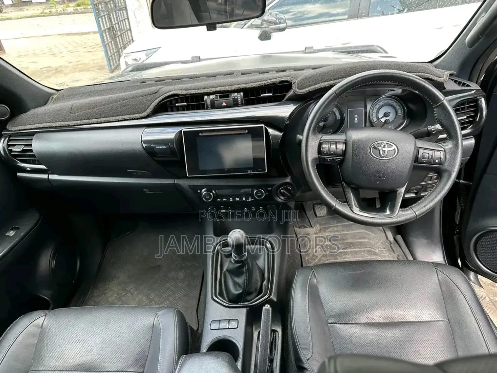 Toyota Hilux Revo Double Cab Deisel 2.8 AWD 2018 Black