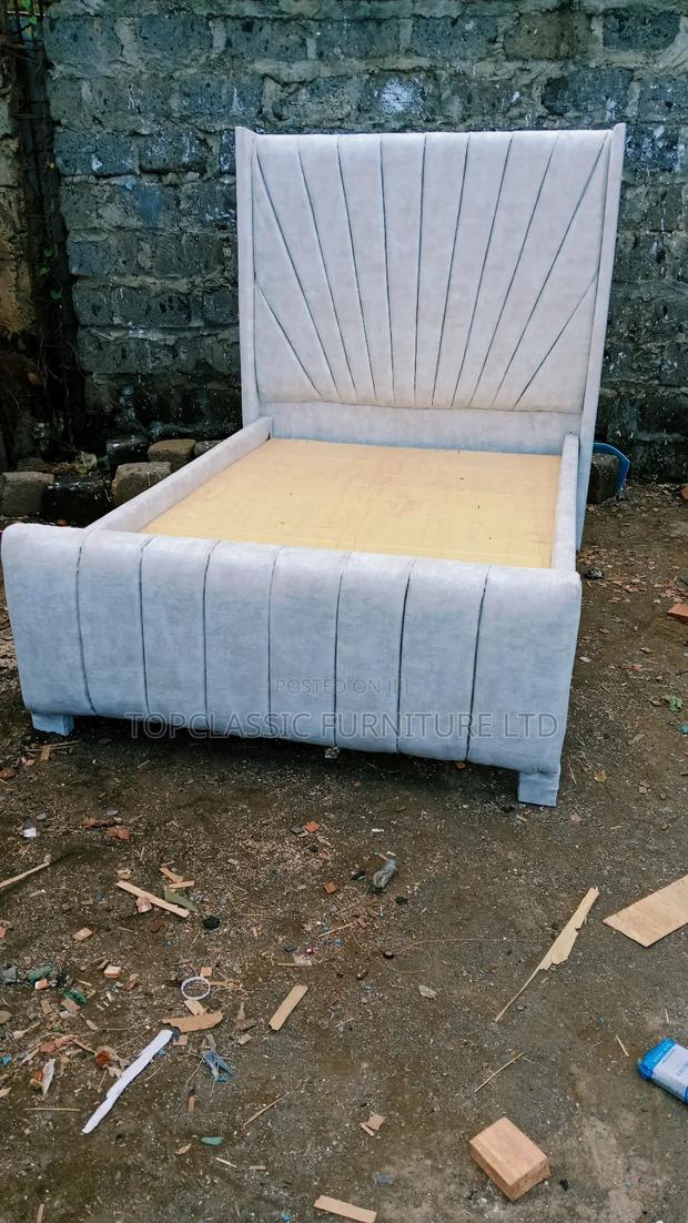 Chester Bed 4x6 Hardwood