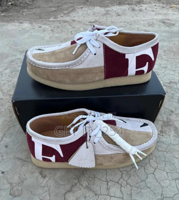 Clarks Low Cut Size 38-45 - thumbnail 2