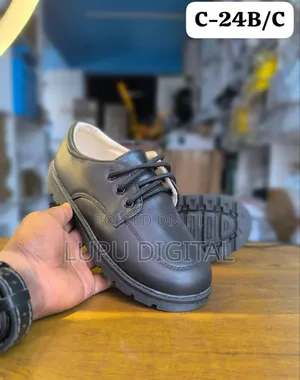 Size 26 to 36 Laced Shoes