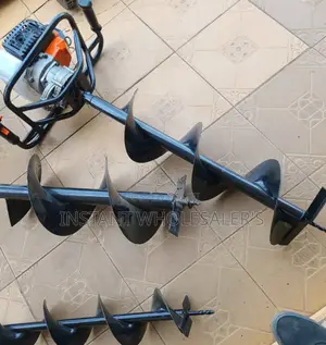 Earth Holes Digger Machine
