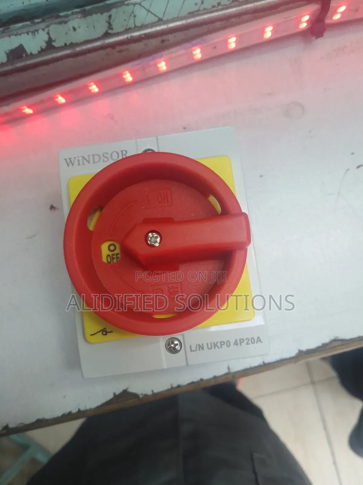 Isolator Switch 20a