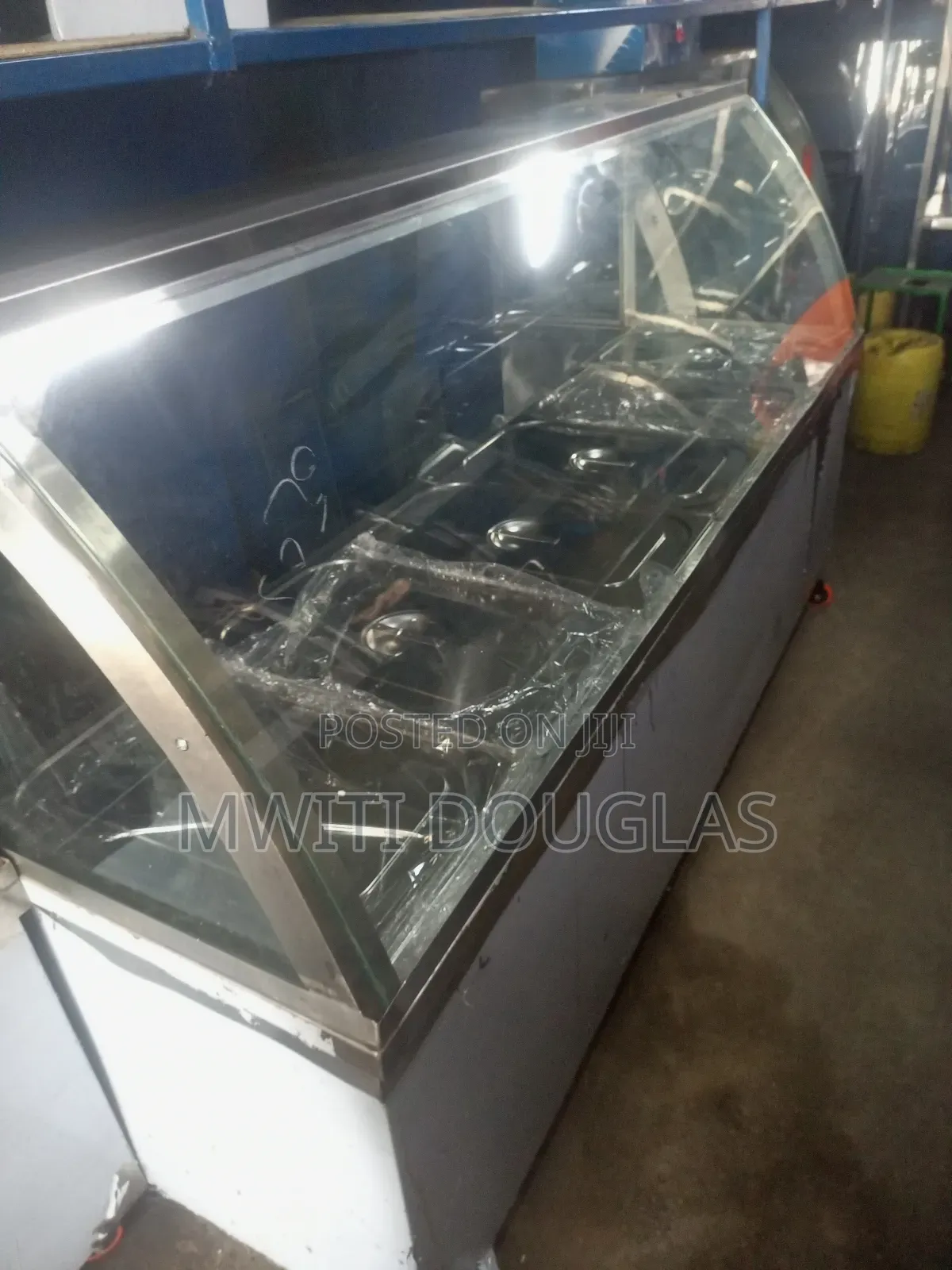 Six Full Inserts Fine Food Warmer Display Available
