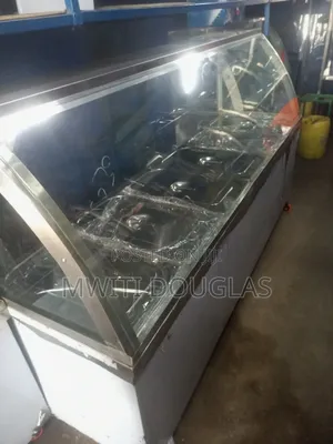 Six Full Inserts Fine Food Warmer Display Available