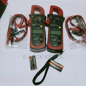 Clamp Meter With Boost Power Supply - thumbnail 2