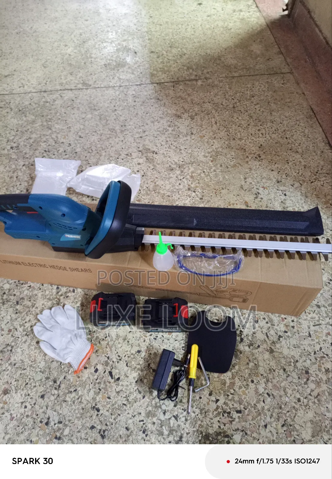 Rechargeable Hedge Trimmer
