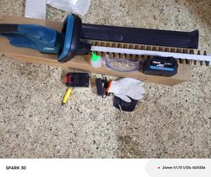 Rechargeable Electric Hedge Trimmer - main view